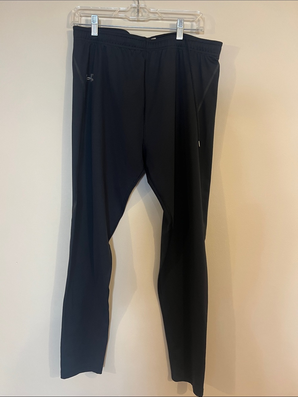 Under Armour Black Men's Slim Athletic Joggers